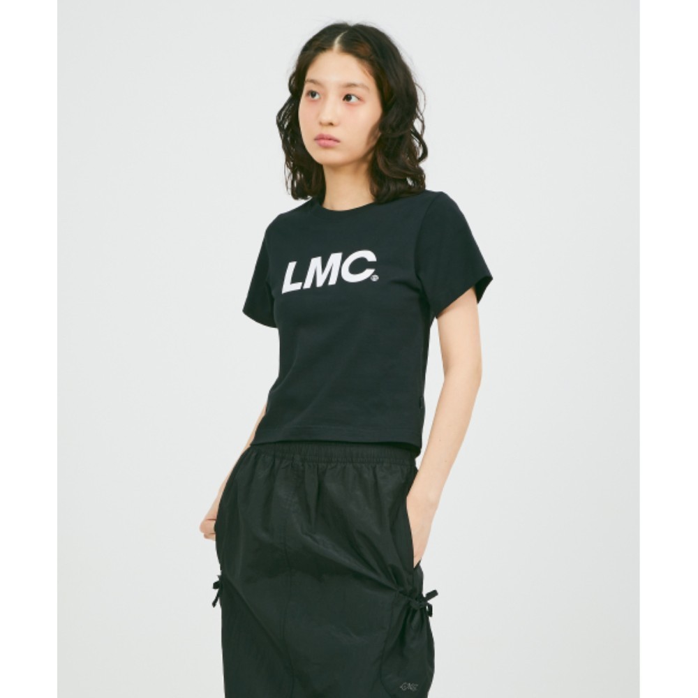 ■LMC■ WM OG LOGO CROPPED TEE black 0LM24STS801BLK