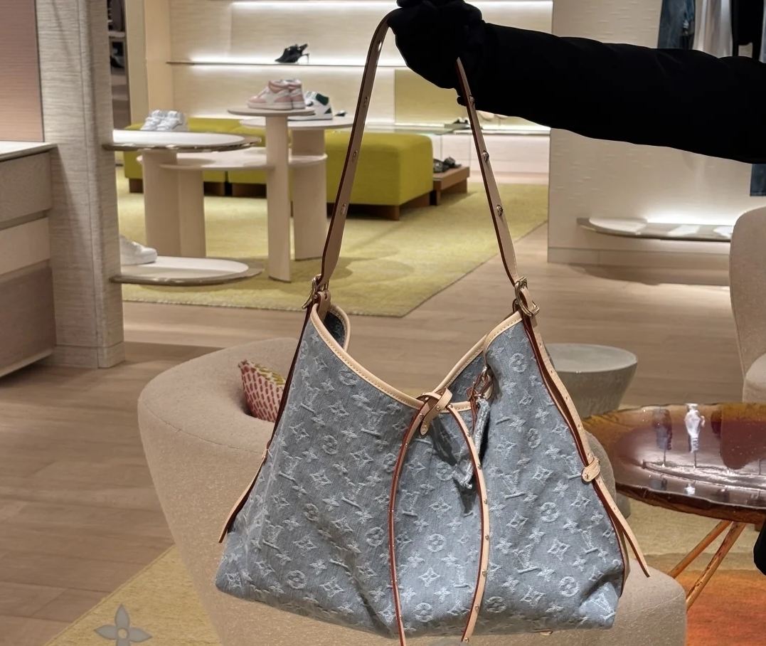 《モノグラム》Louis Vuitton キャリーオール MM トートバッグ