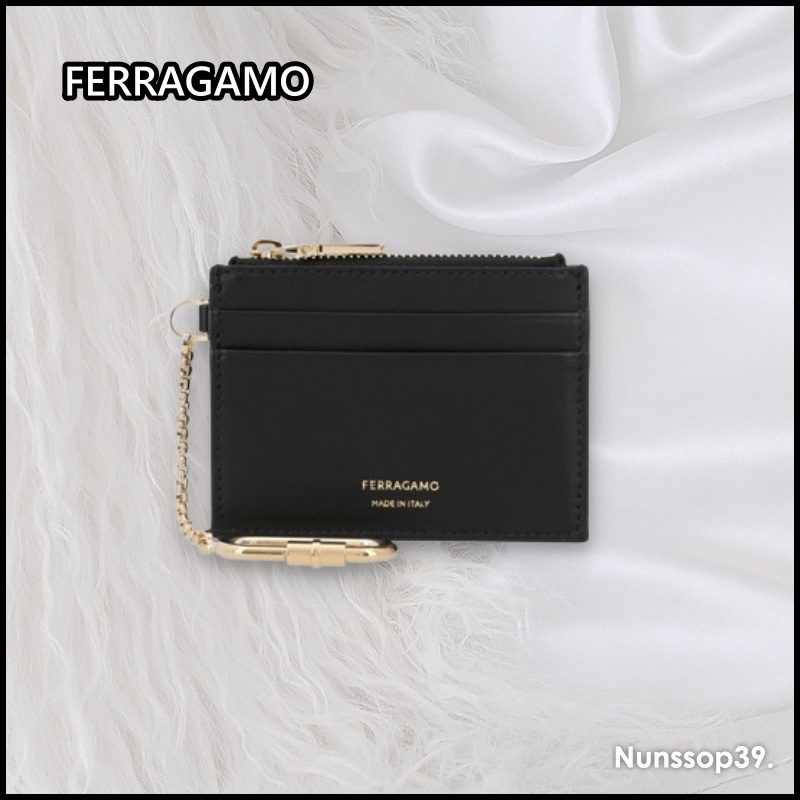 《FERRAGAMO》 ロゴ カード ウォレット