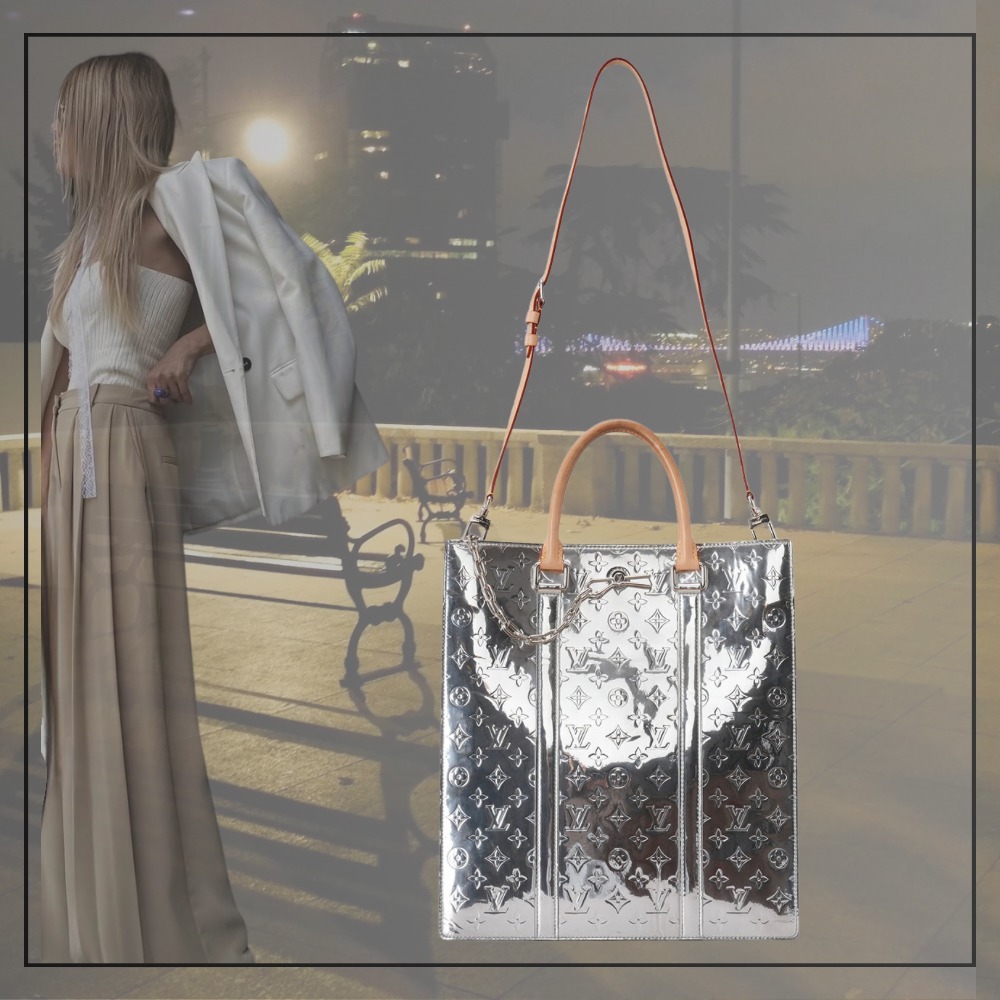 【出会えた一点物】Louis Vuitton モノグラムミラーサクプラ