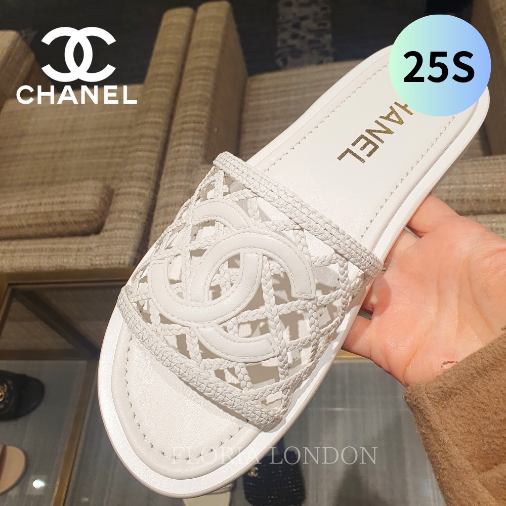 25SS 新作 エレガント 白が眩しい フラットサンダル◆CHANEL