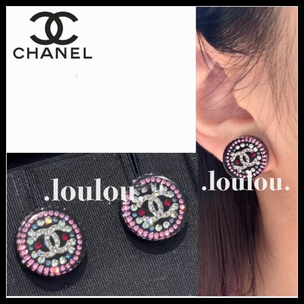 【色とりどりのラインストーンがポイント☆】CHANEL ピアス