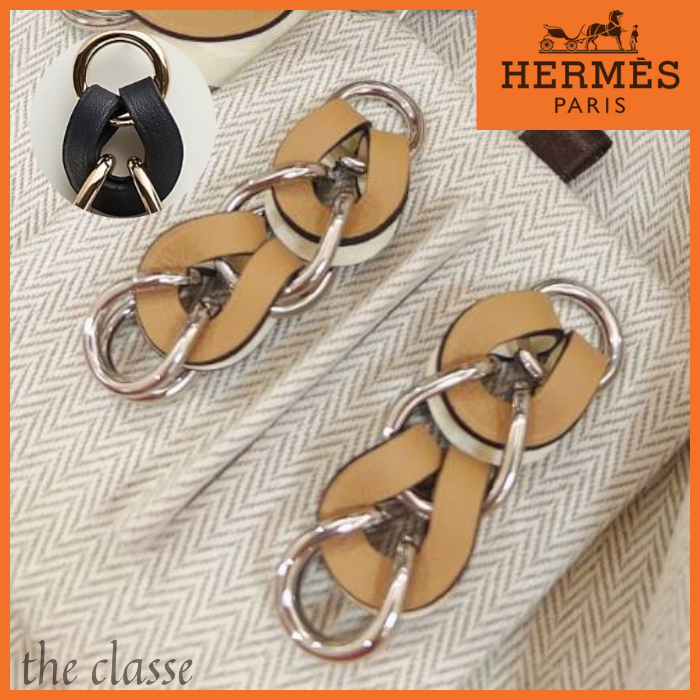 【メタル×レザー★】控えめながらも存在感◎HERMESロングピアス