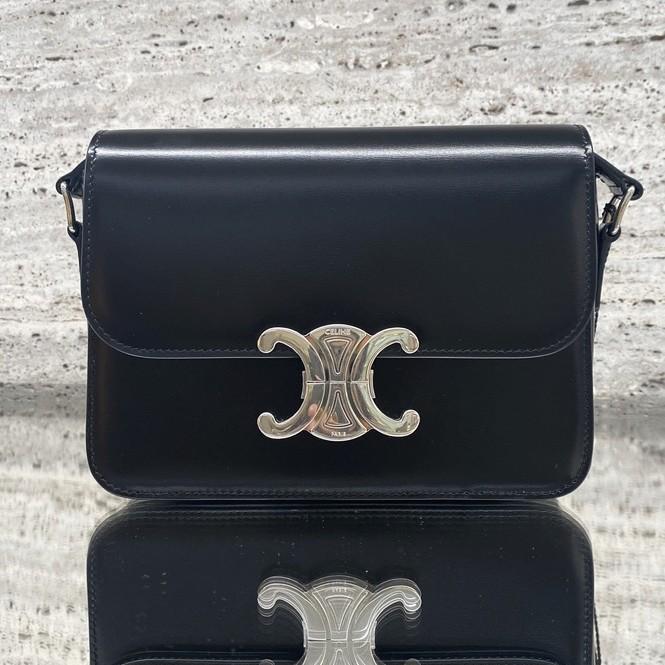 《CELINE》国内発送 セリーヌ ティーン トリオンフ バッグ