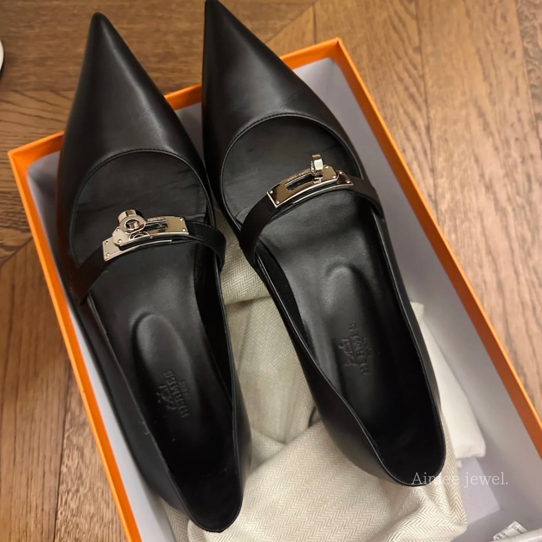 【上品でエレガントな足元♪】HERMES パンプス 足元がエレガントで上品に♪】HERMES パンプス