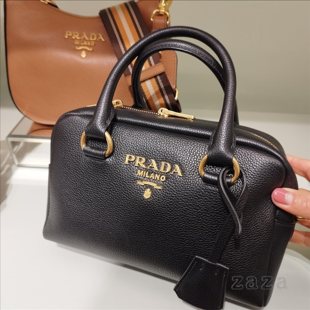 セール★PRADA★1BB108