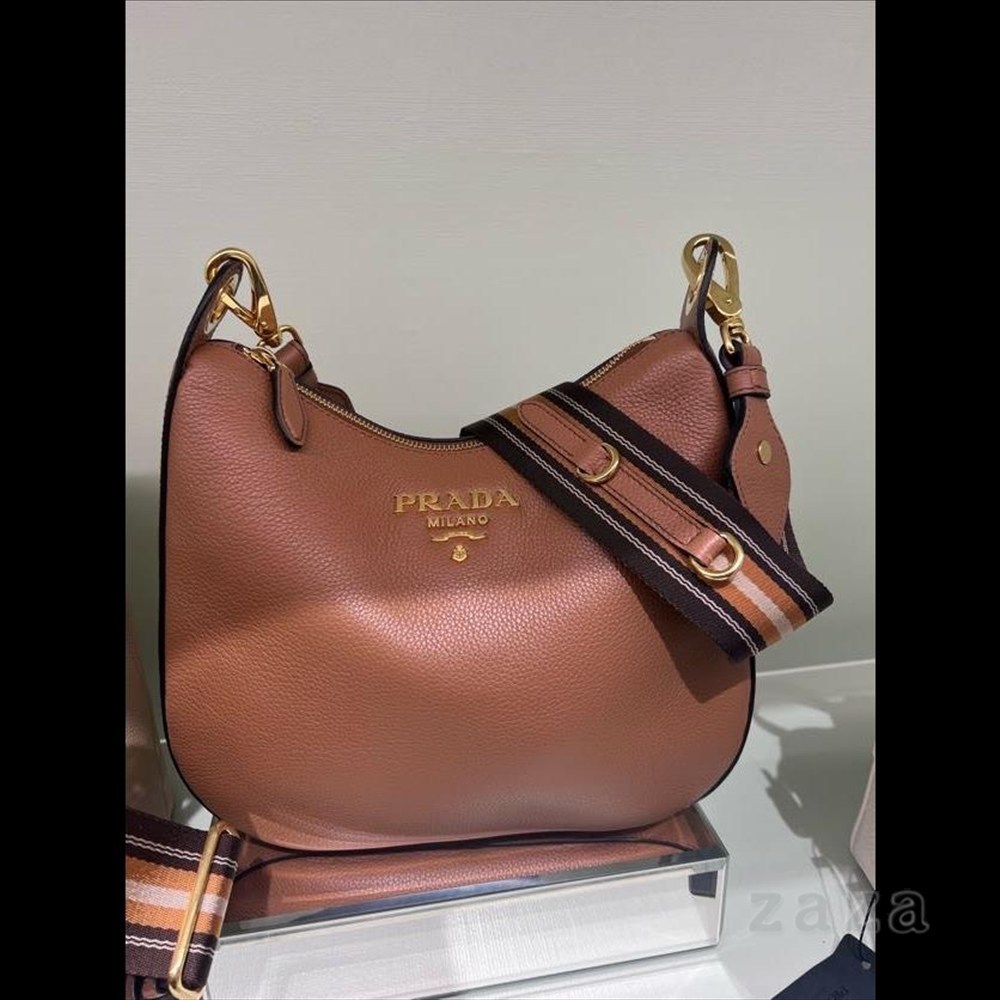 セール★PRADA★1BC166