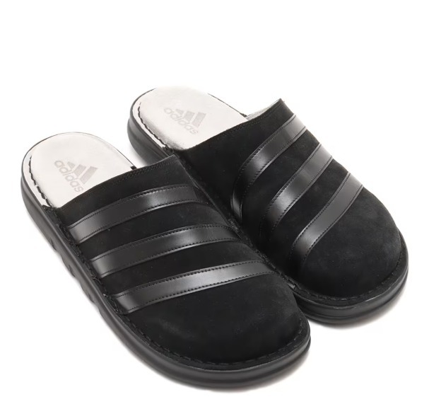 adidas ADICLOG CORE BLACK/GRAY TWO/CORE BLACK 国内発送