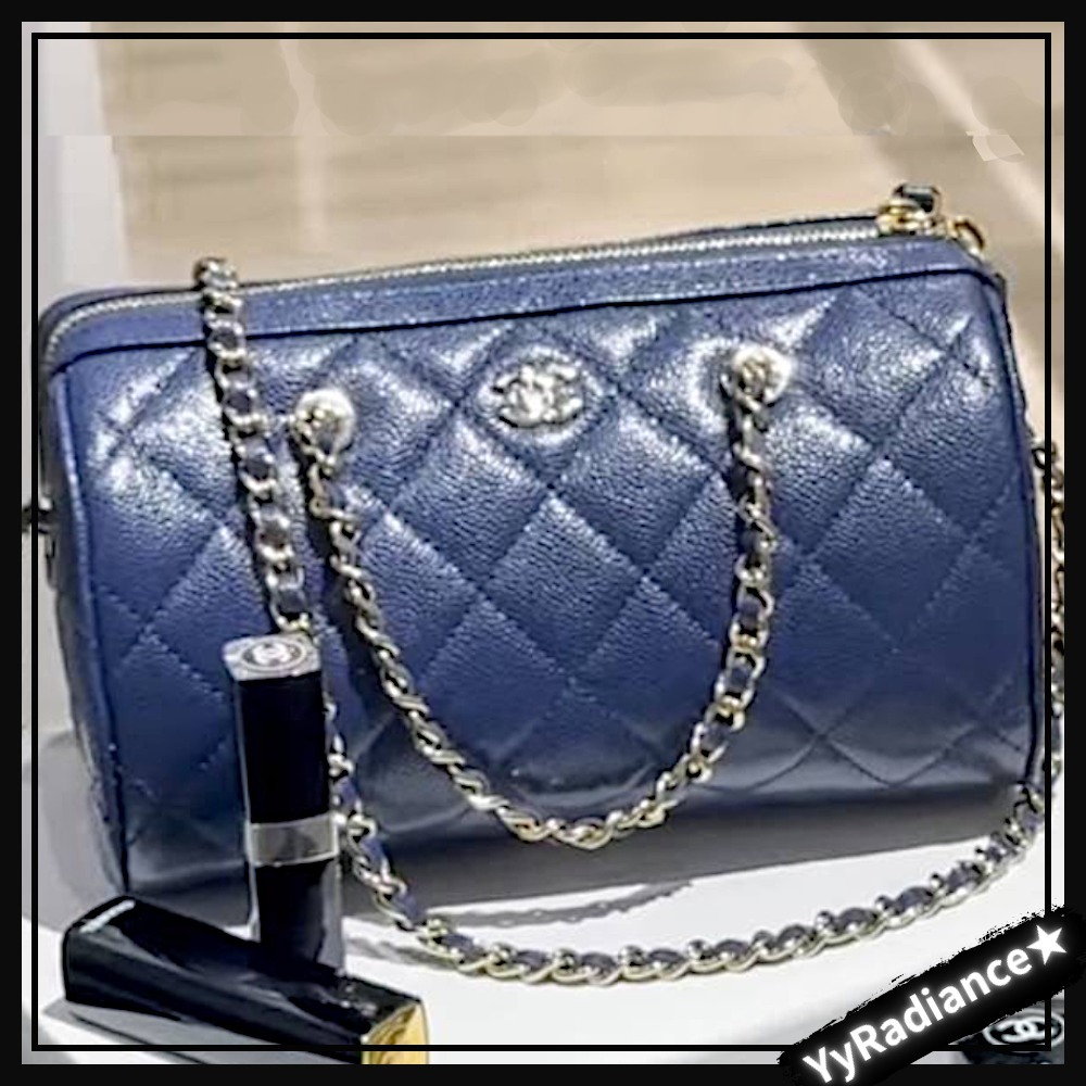 【落ち着きのあるカラーが素敵♡】CHANEL ボストンバッグ