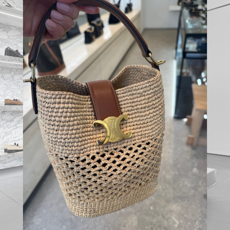 ★ラフィアが可愛い★【CELINE】LOUISEルイーズバゲットスモール