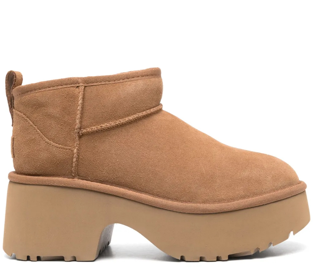 UGGアグClassic Ultra Mini New Heights Bootsブーツ
