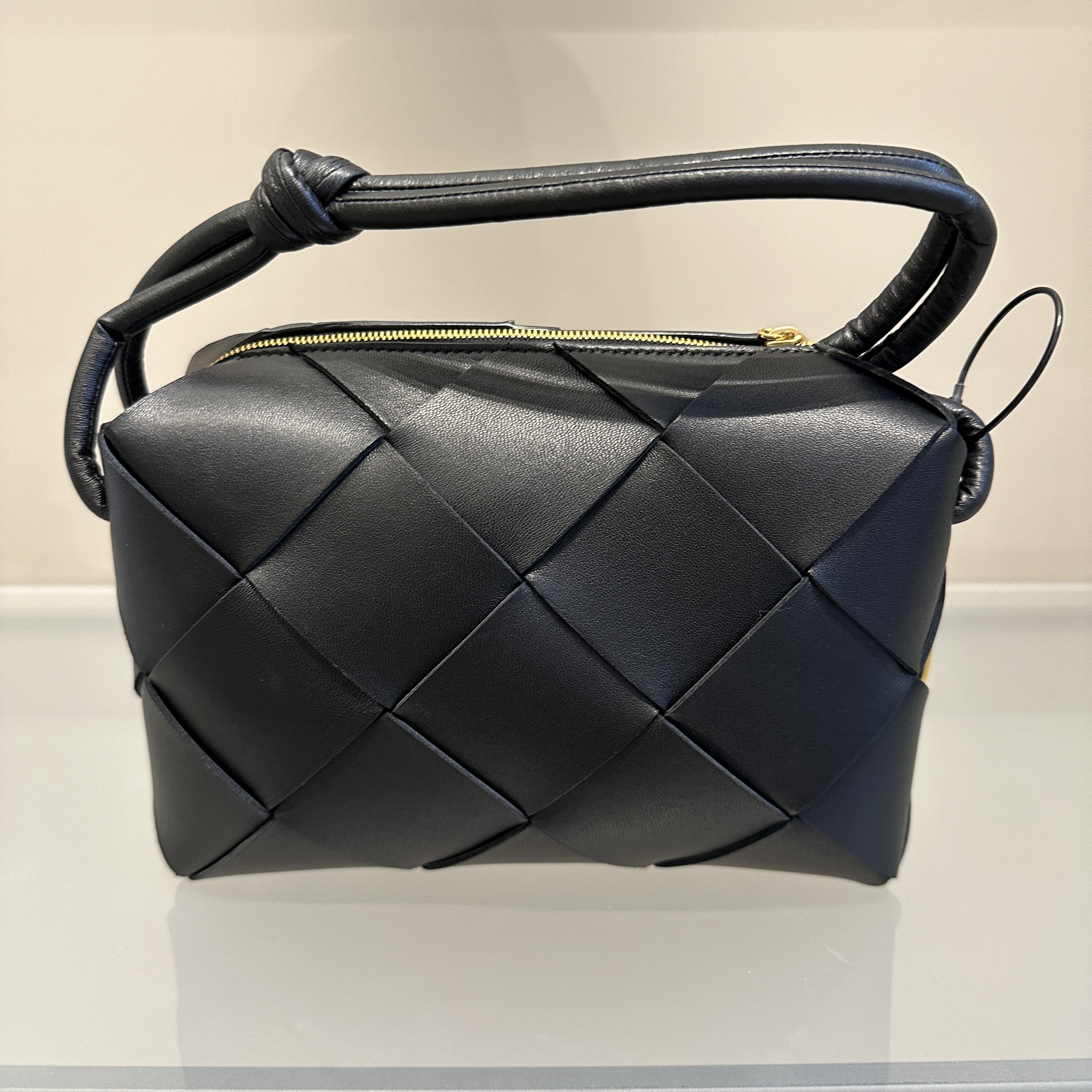 【VIPセール】BOTTEGA VENETA ショルダーバッグ 709417