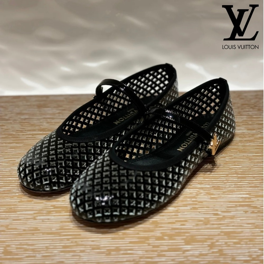 【足元可愛らしく♪】LOUIS VUITTON★バレリーナ