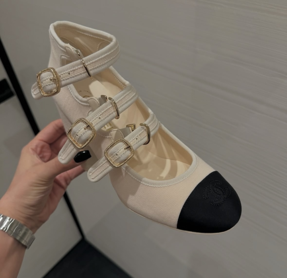 ストラップ太め【CHANEL】お洒落メリージェーン スタイルアップ ストラップ太め【CHANEL】お洒落メリージェーン スタイルアップ