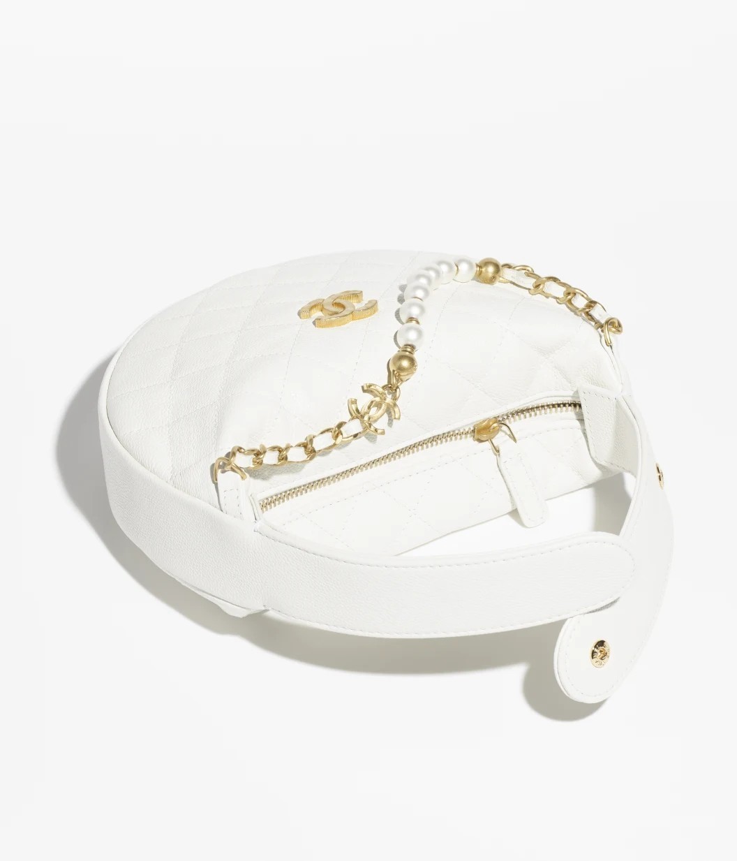 《コロンとかわいい♪》CHANEL ポーチ パール CCロゴ