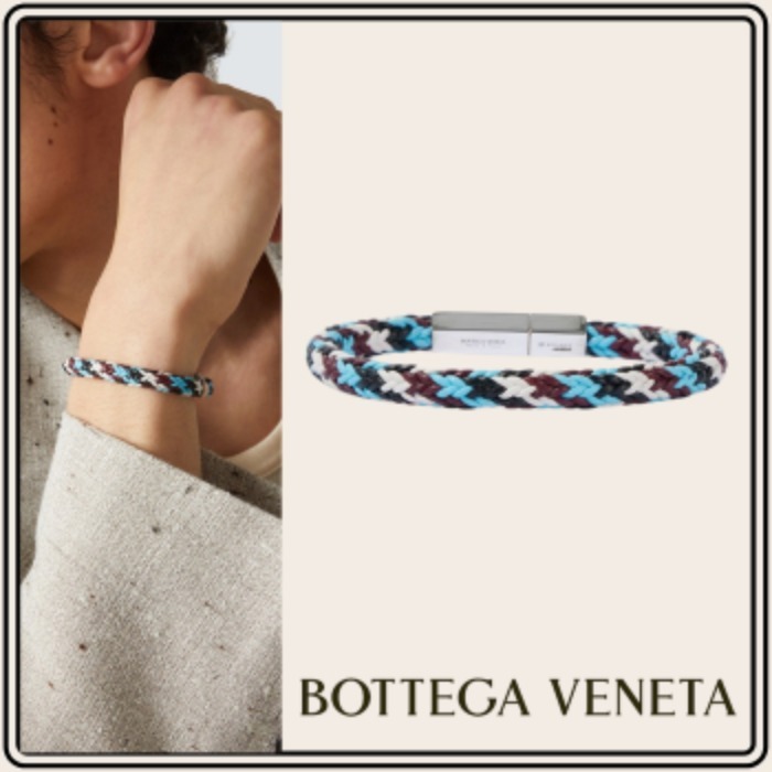 【BOTTEGA VENETA】スターリングシルバー レザー ブレスレット