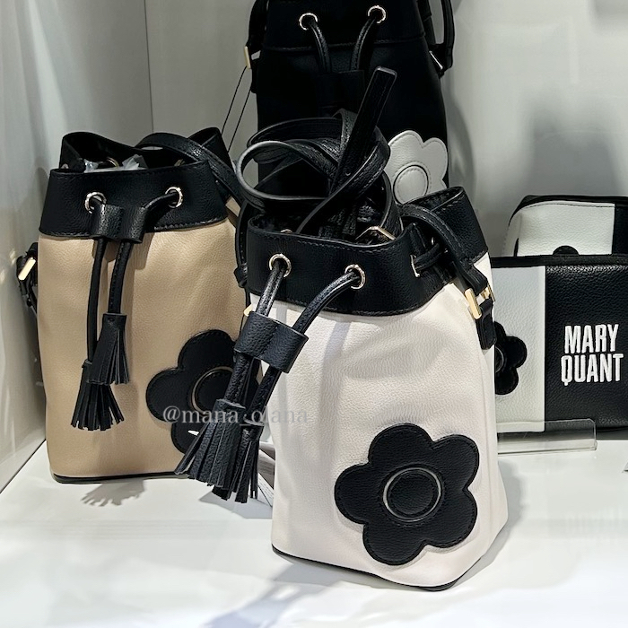☆MARY QUANT☆タッセルドロスト*モバイルショルダー 各色