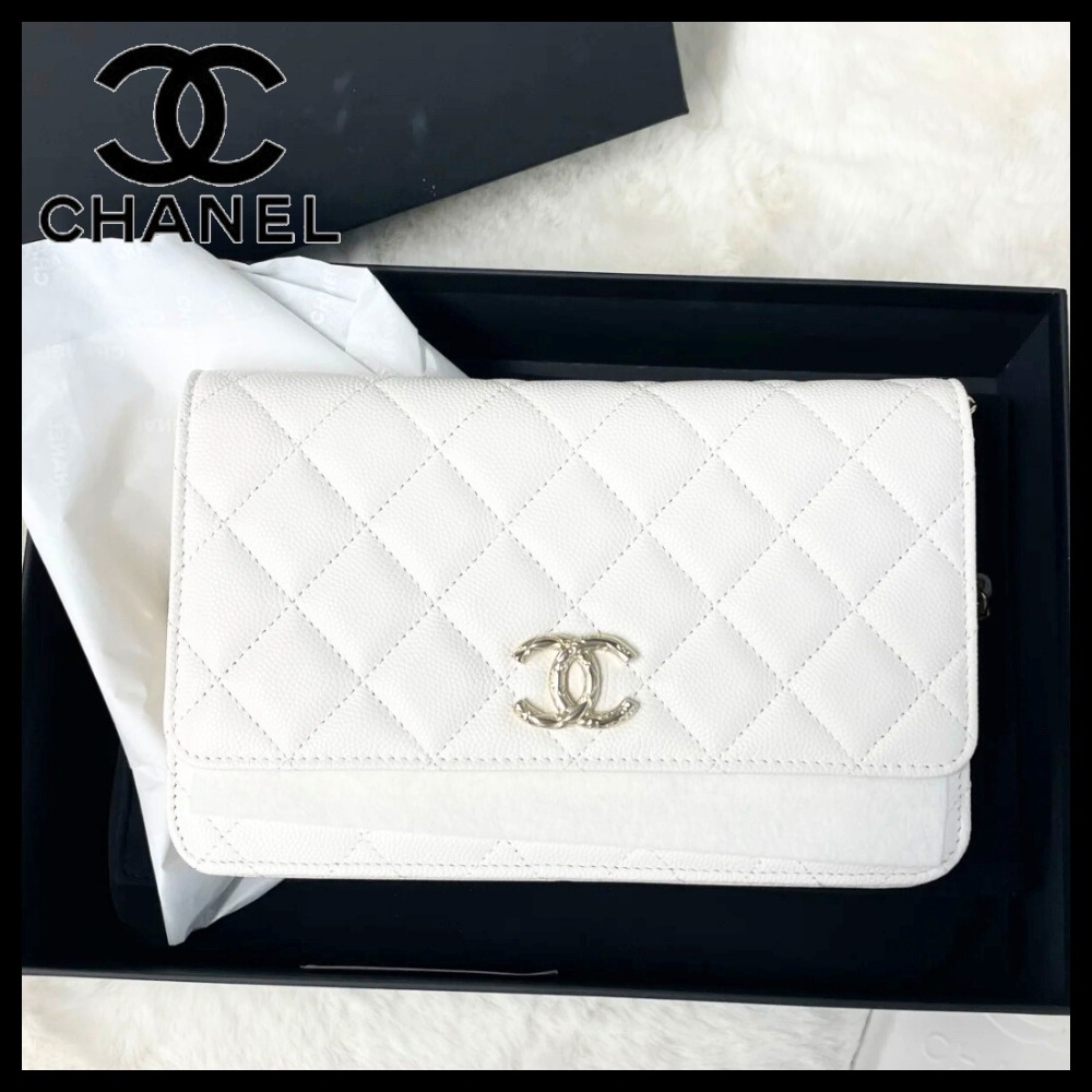 シーズナブルのチェーム付きチェーン CHANEL チェーンウォレット チェーン ウォレット - スモール レザー グッズ | CHANEL
