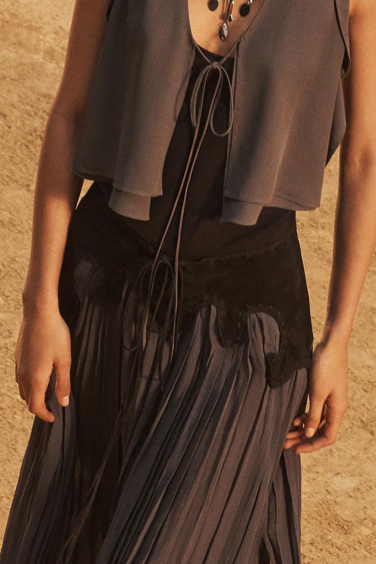 【ZARA】コントラストスカート -LIMITED EDITION 1966/917/800