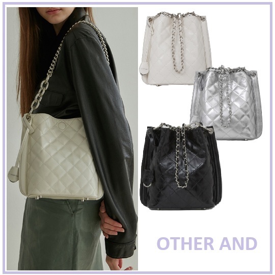 ★人気★【OTHER AND】 QUILTING TYNY KARMA bag