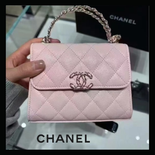【キラキラロゴ】CHANEL 2024/25年 チェーン クラッチ バッグ