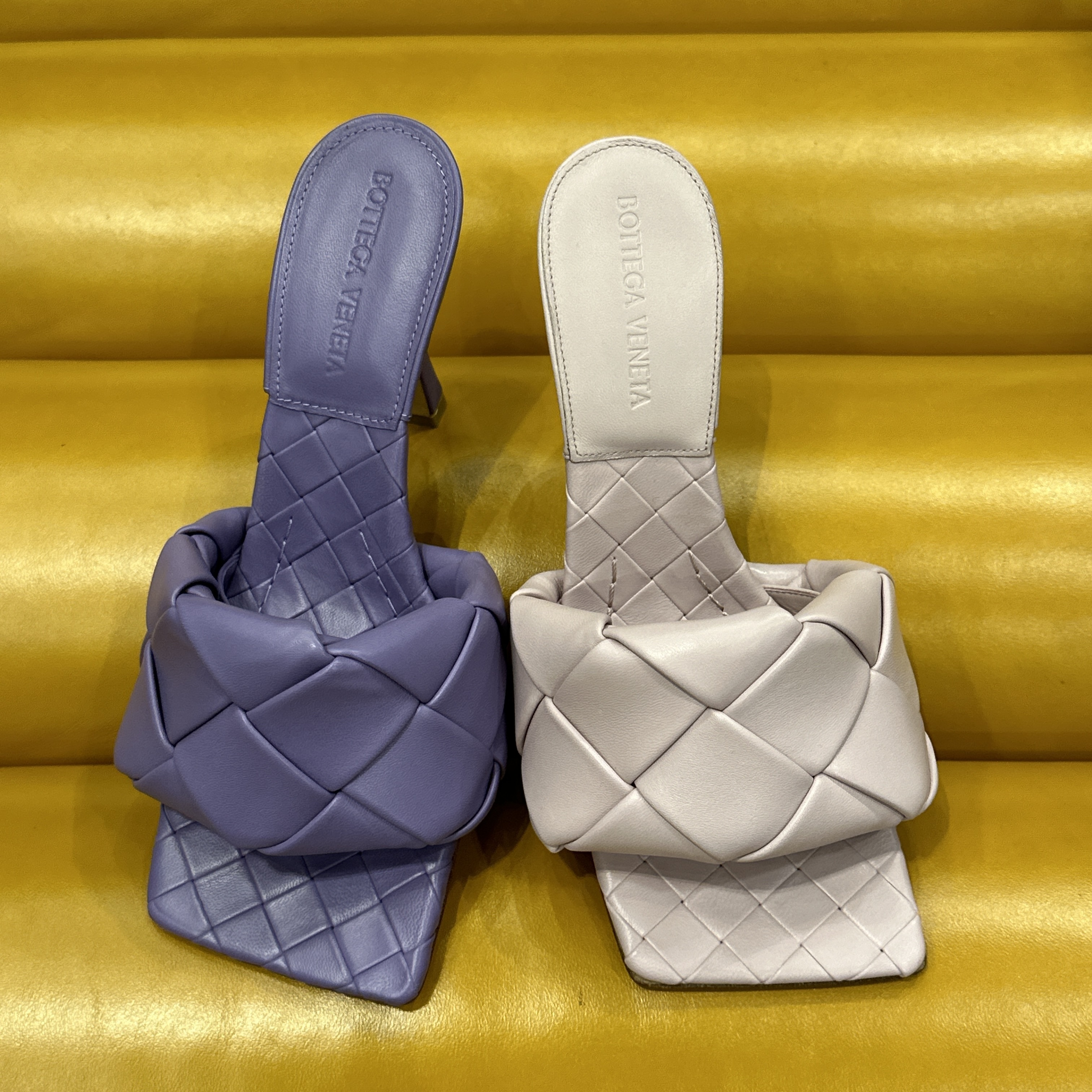 【VIPセール】BOTTEGA VENETA レディース サンダル 608854