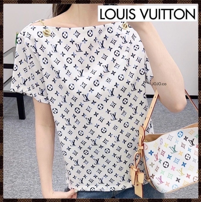 《爽やかなデザインで♡》Louis Vuitton Tシャツ