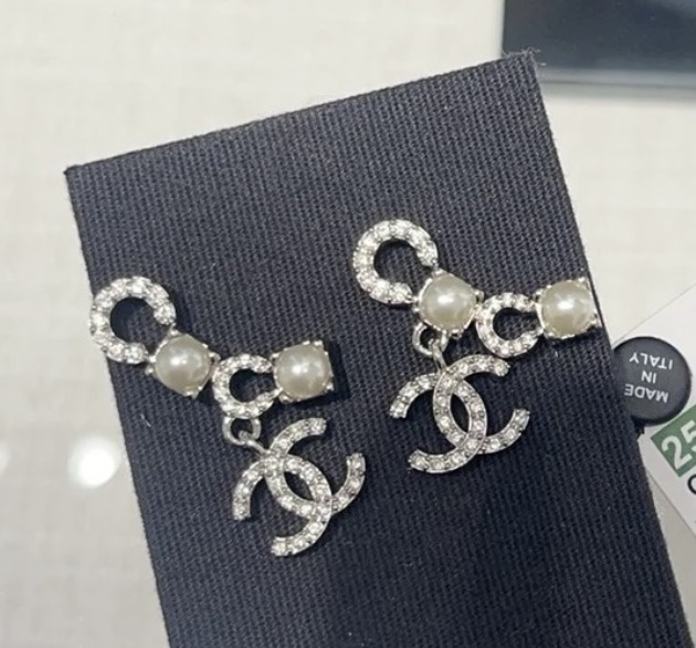 《COCOマークが可愛いすぎる♡》CHANEL シャネル ピアス