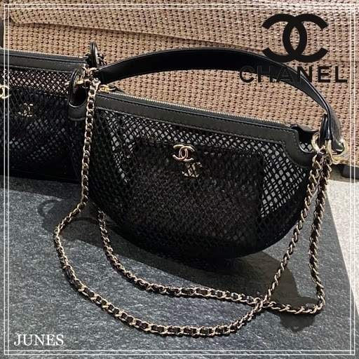 【CHANEL】チェーンクラッチバッグ