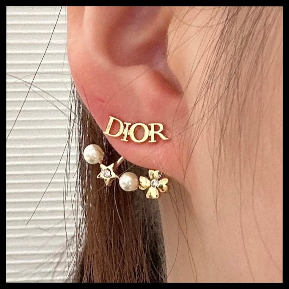 【耳元華やかに♪】Dior Dio(r)evolution ピアス