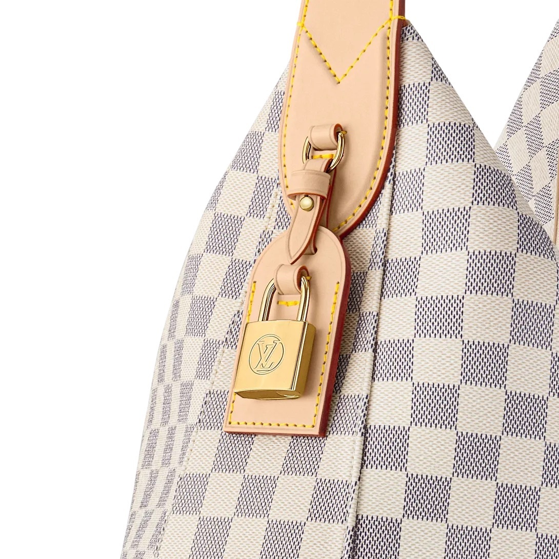 【個性的なシルエット♪】Louis Vuitton スラウチィ MM バッグ 個性的なシルエット♪】Louis Vuitton☆LV スラウチィMM