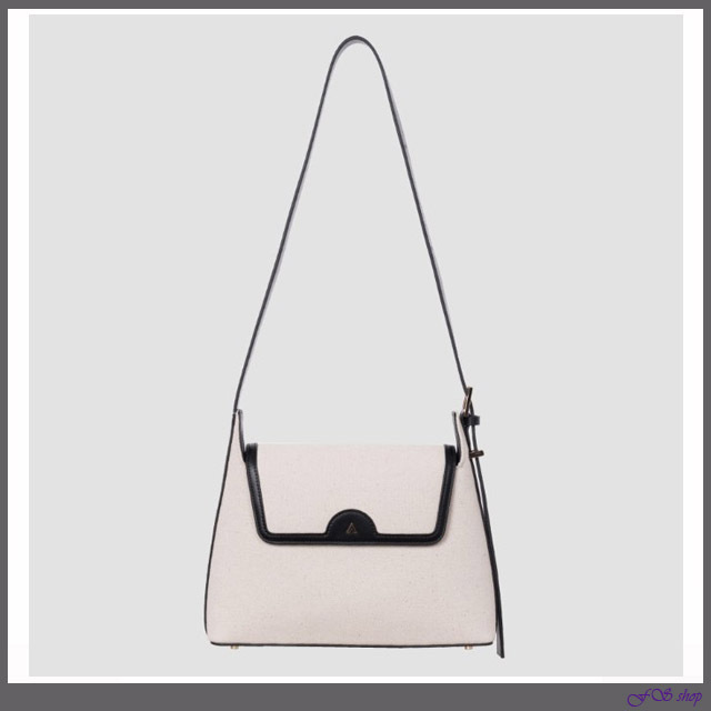Valluat | PIERRE BAG BLACK [正規品/関税込]