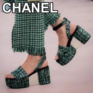 《25ss 足元きらめく》CHANELサンダル グリッターツイード黒