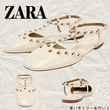 スペイン発送 ZARA スタッズ付きフラットシューズ ホワイト 上品 スペイン発送 ZARA スタッズ付きフラットシューズ ホワイト 上品