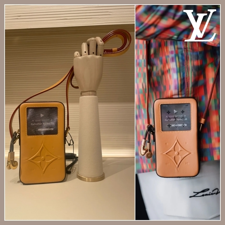 《モノグラム》Louis Vuitton 音楽プレーヤーウォレット