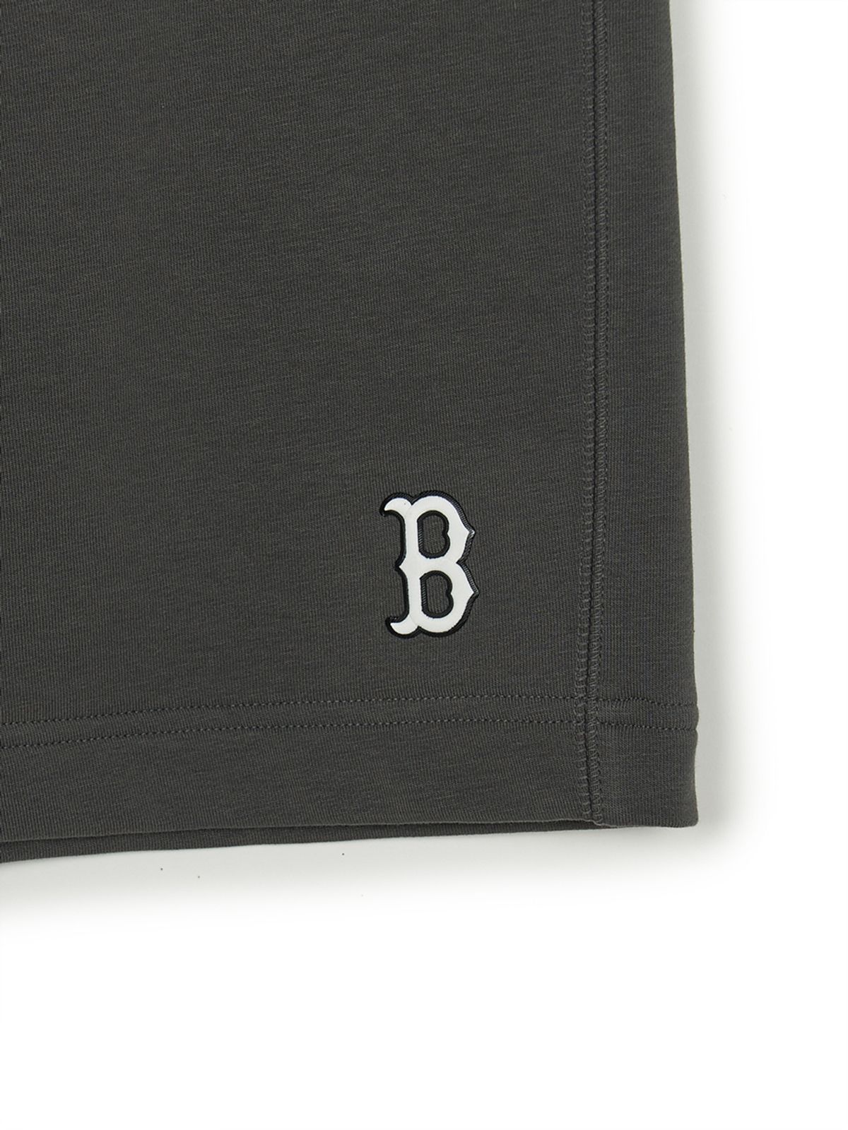 MLB■Basic Small Logo Capri Shorts★送料込 MLB□Basic Small Logo Capri Shorts☆送料込 ショートパンツ