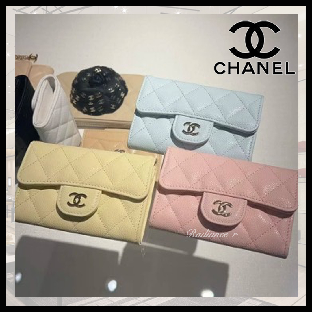 【可愛いカラー♡】CHANEL クラシックフラップカードケース