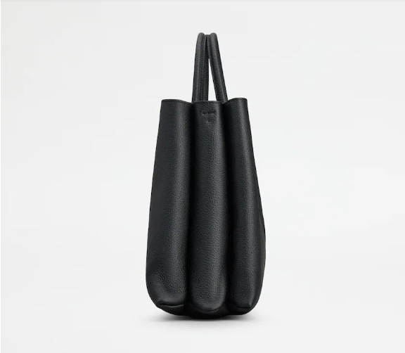 人気商品,ドラマ芸能人着用アイテム】Tod's T ハンドバッグ M