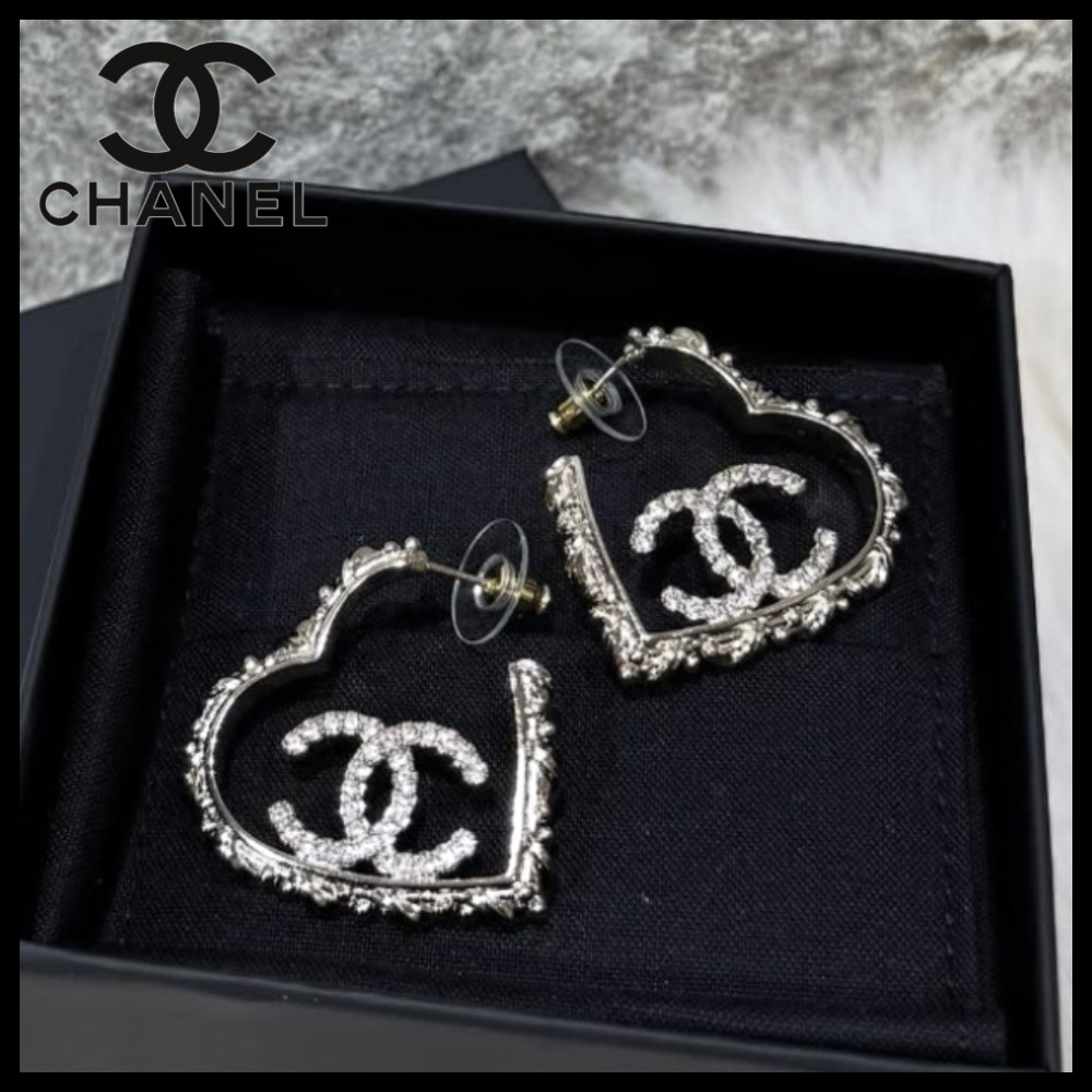 【特別な日の贈り物♪】CHANEL ピアス