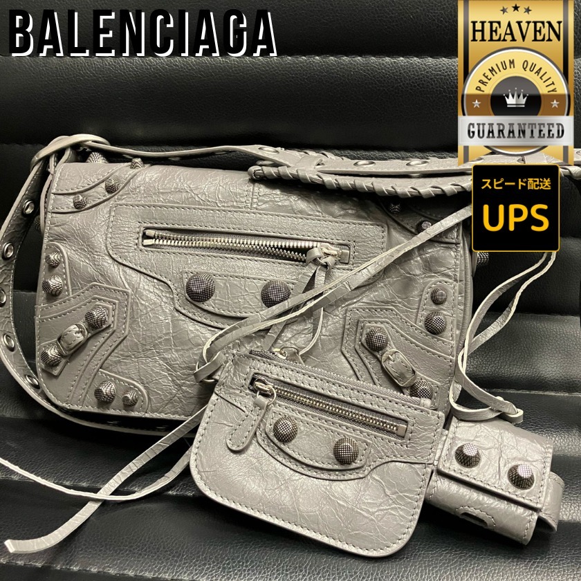 6万取引突破★UPS速達便利用【BALENCIAGA】Le Cagole XS バッグ