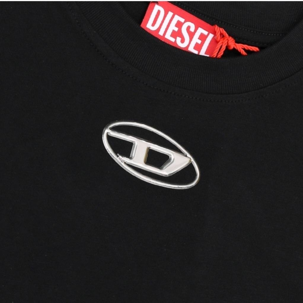 《DIESEL》メタリック ロゴ 半袖 Tシャツ