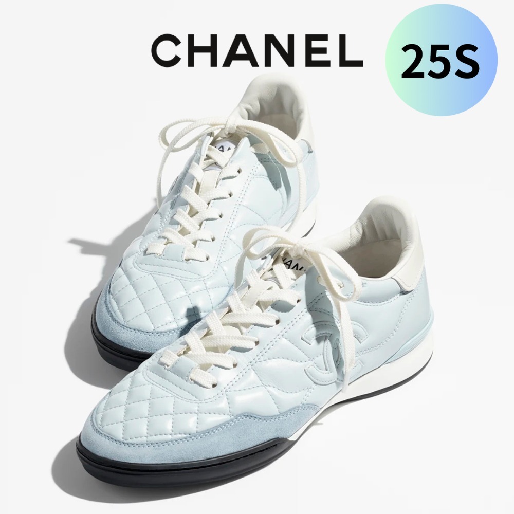 25S 【CHANEL】爽やかなパステルブルー レザースニーカー