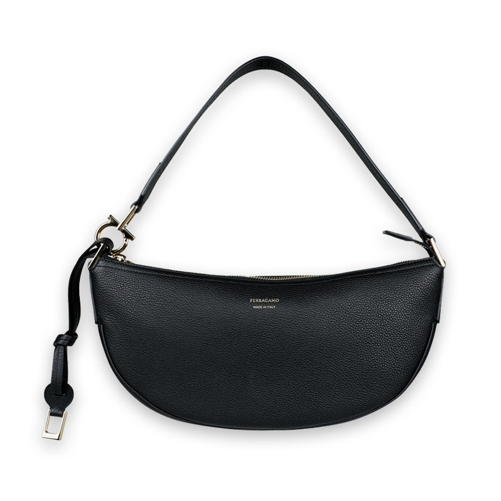 関税負担なし☆Salvatore Ferragamo ホーボーバッグ(S)
