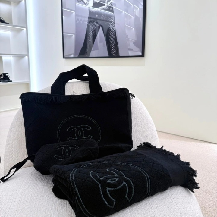 《☆アイコニックなセット》CHANELビーチタオル＆バッグ