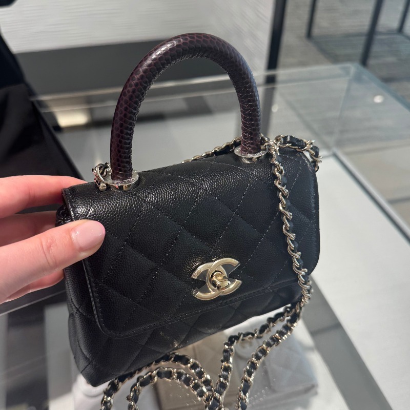 ★レア 在庫１点のみ★【CHANEL】ココハンドル 14.5cm BLACK