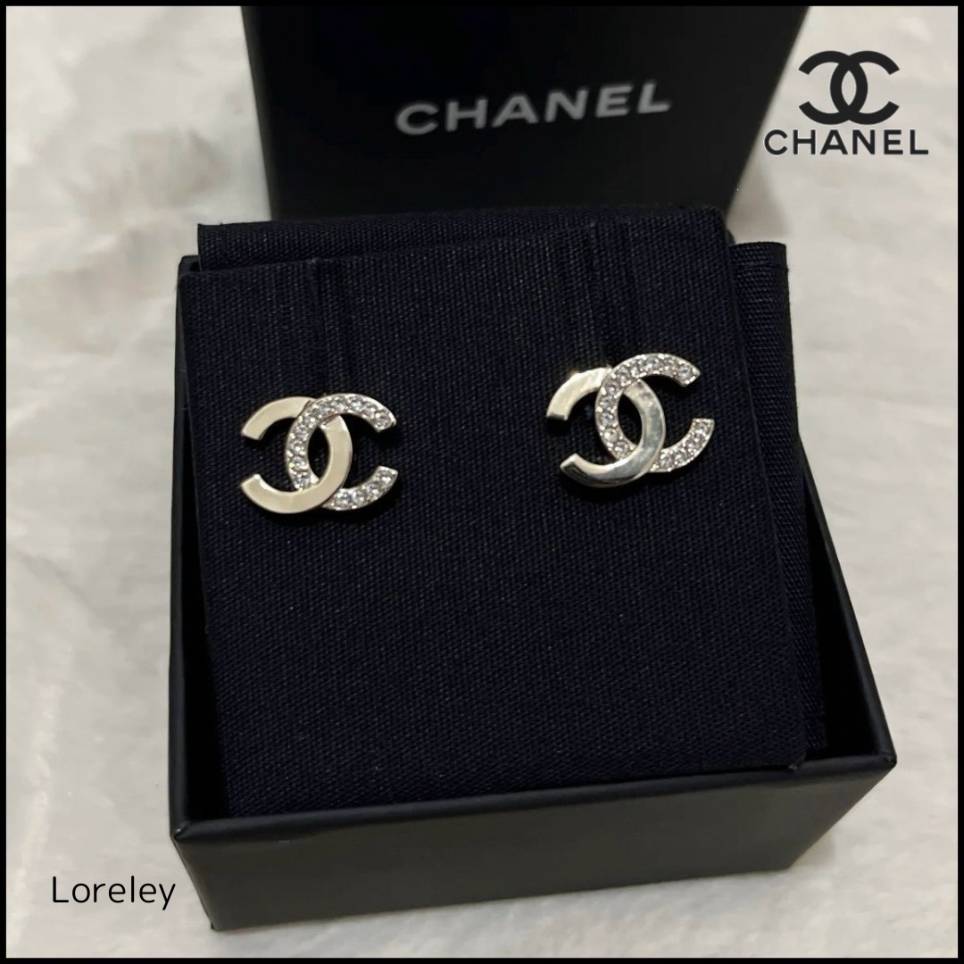 【耳元がキラキラ可愛い♪】CHANEL 25P ピアス スタッドピアス