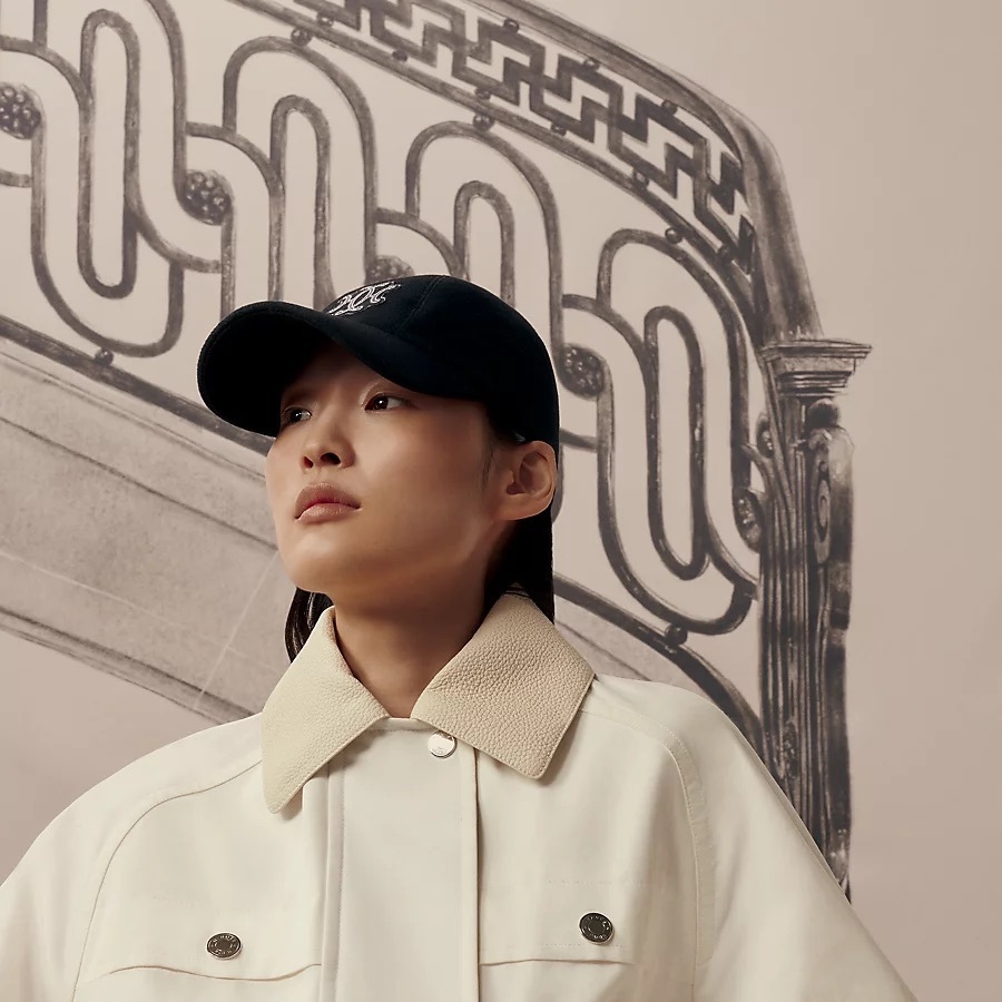コーデのアクセントに♪＊【HERMES】セレナリフトキャップ