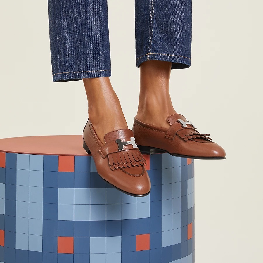 【シンプルオシャレ♪】HERMES《ロワイヤル》モカシン