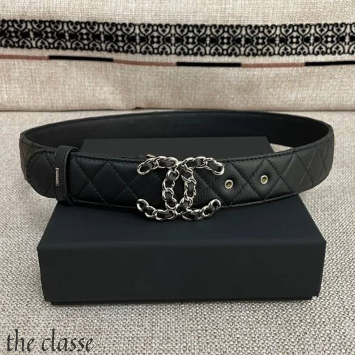 存在感のあるバックル◇】クールにカッコよく☆ CHANEL ベルト