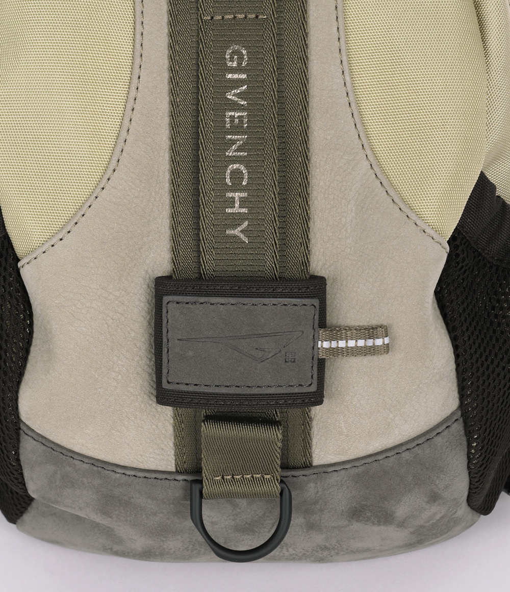 ★GIVENCHY★G トレイル ナイロン スリング バック Small G-Zip Triangle bag in 4G nylon | Givenchy CA | Givenchy